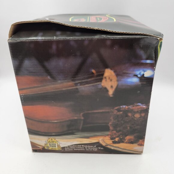 Vintage 1990 David Winter MISTER FEZZIWIGS EMPORIUM Village Cottage w BOX & COA - Picture 13 of 15